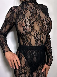 MiraPleasure_ BACK TO BLACK Immagine  5