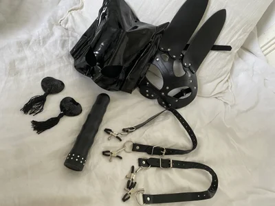 Horny_mom40 En del av mina leksaker Hình 3