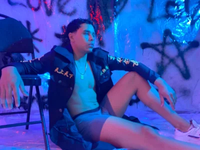 Adrian_Volt Public Pic