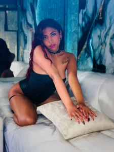 SENSUAL BRUNETHE 💋 de ChloeLombardi_  Imagens