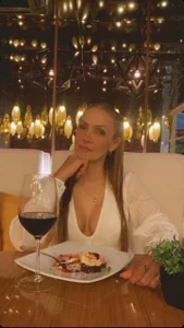 Ariana_giraldo Public Pic 2