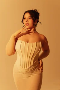 CandaseRussell The elegance of desire in its most intimate form Gambar 4
