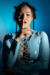 GoddessJulietteNoiir Blue world Pic 7