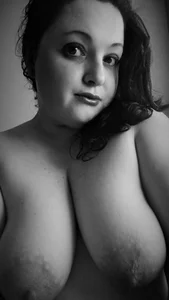 CurlyCherry Public Pic 4