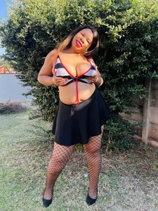 YELLOWBUSTYMELLONS Public รูป 