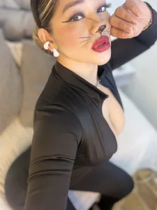 Soft Kitty… Naughty Eyes de IndieMiller  Imagens