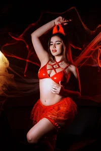 danii_hill_ kullanıcısının Your fav devil 😈 albümü -  3 fotoğraf