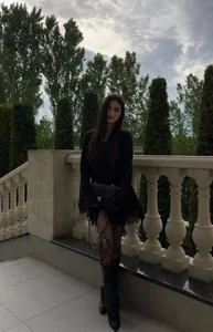 TeganBenek's XXX Nude Photo 2