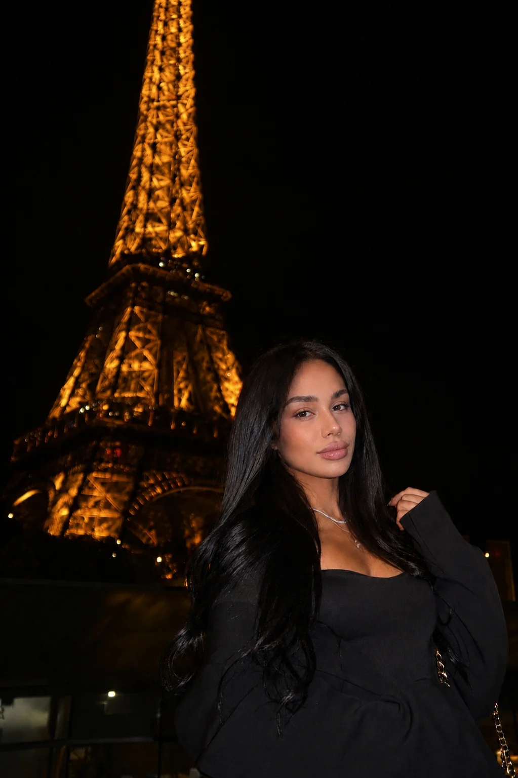 ParisianDoll Public slika