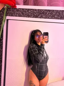 Spider-women 🖤 od IbbieeBennett_1  4 snímek