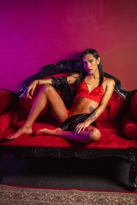 Can You Resist Me? 🔥 de ValeryTs1  4 photos