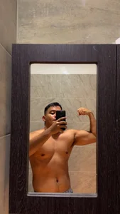 ENZODELEON's YSLO Sex Photo 3