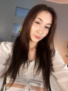 AvrilLatam Public Pic 5