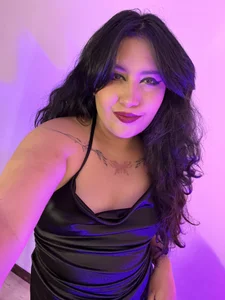Sammie_Bloom Public Immagine  4