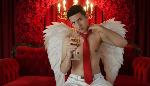 Un_SluttyyのPublicの 3枚の写真