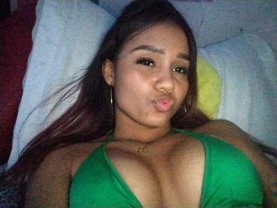 MarianaManzur Public Pic 3