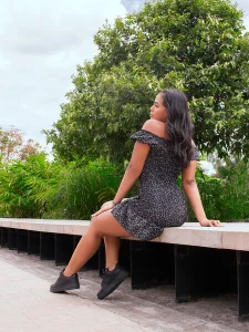 Liss-Reyes Walk with me Immagine  4