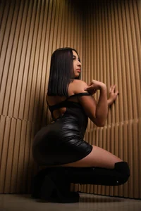 Caroline_Millerr Elegance 2026 ❤️✌️ صورة واحدة|Caroline_Millerr Elegance 2026 ❤️✌️ صورتان|Caroline_Millerr Elegance 2026 ❤️✌️  3 صور|Caroline_Millerr Elegance 2026 ❤️✌️  3 صورة