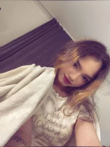 Michelle od TaiHillsman  4 snímek