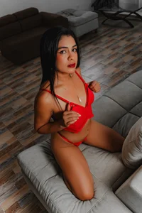 Red are the best color od hannah_gray  3 snímek