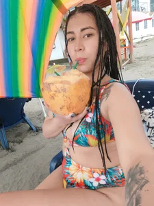 Anna_surrender_pinup beach - playa Pic 6