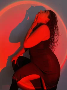 Serena_Houstonn Sexy Dark Immagine  6