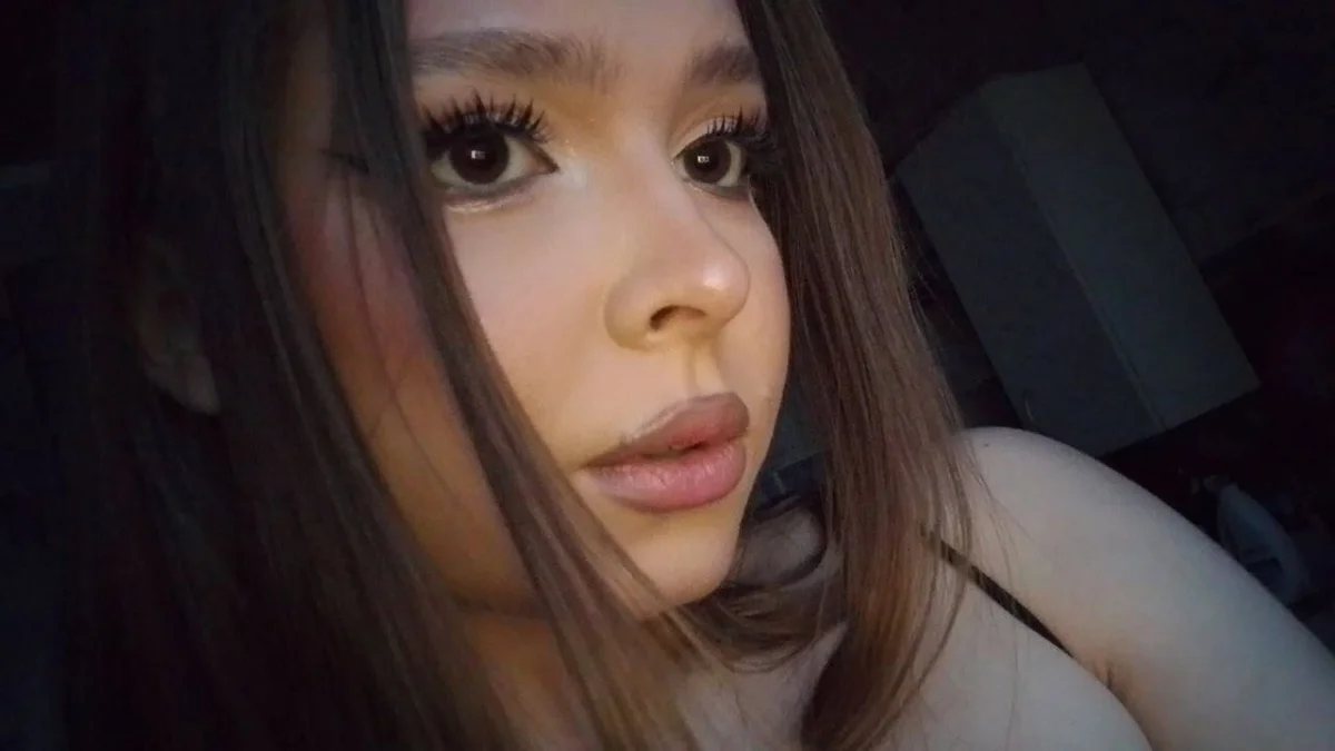 BelleDream-এর ট্রেন্ডিং  3973টি ছবি