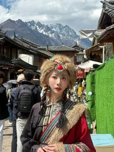 MoonVelour999の雪山之下の 3枚の写真