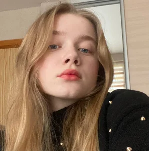 EvaRaee Just me  4. fénykép