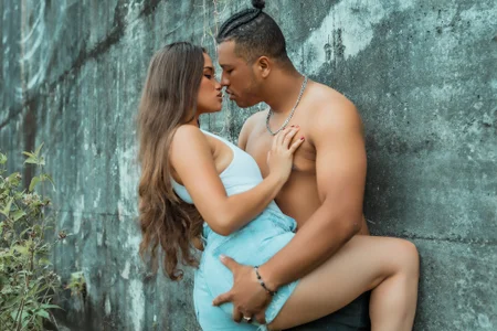 AnnieAndStefan Outside  8. fénykép