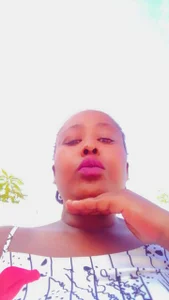 SexyBlackBerryxxxPublic Bild 3