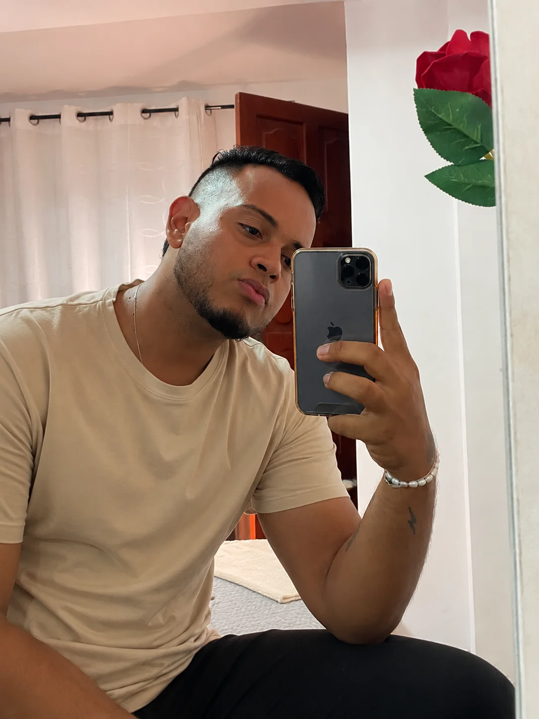 Jay_raze Trending Plaatje 8396