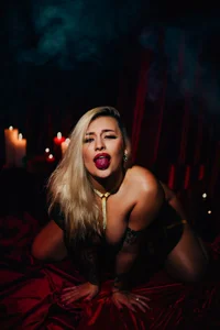 DailynRose Public Bilde 3