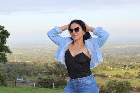 veronika_naughty Sun bathing in the mountains Pic 4