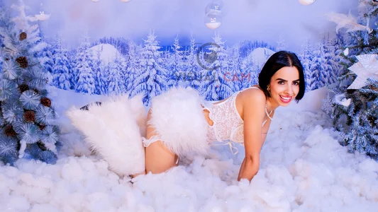 Amelia_Myers Luxury, Leather, and Christmas 사진 2