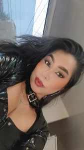 Carolina_Arias I'm not for everyone. Only for those who know how to appreciate control. Pic 2