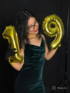 MiniLove_01の💋 Birthday with a Taste of Mischief 💋の 5枚の写真