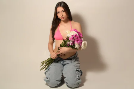 AnniieCooper Intimate Garden Pic 7