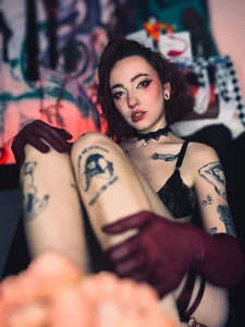 Alex_Fck NYLON GLOVES Pic 2