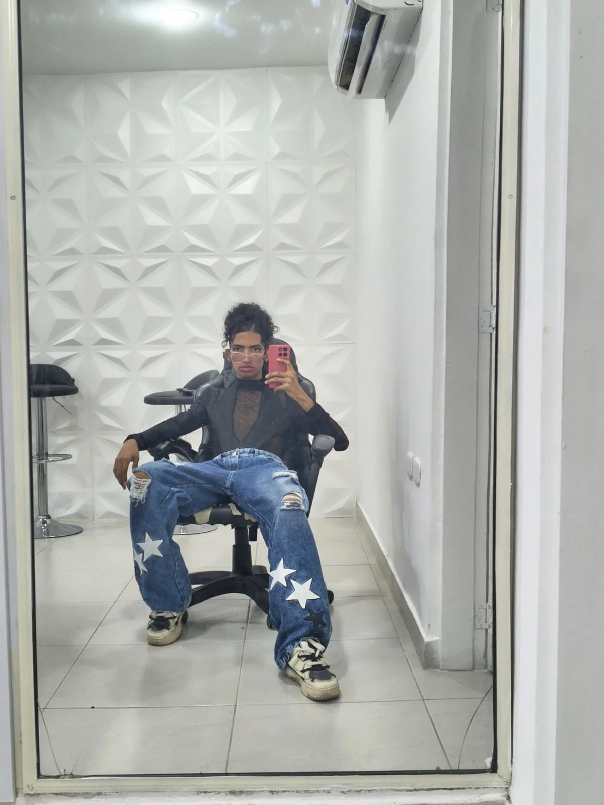 triiangel_latinboy 님의 트렌드 중인 사진  2050개