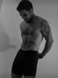 Marcos_Code's XXX Nude Photo 2