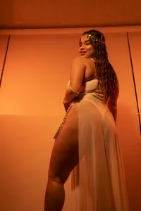 Victoria_vallejo_ goddess of olympus Hình 4