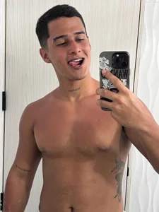 Marcus' Body🔥 de hot69temptation_  4 Imagens