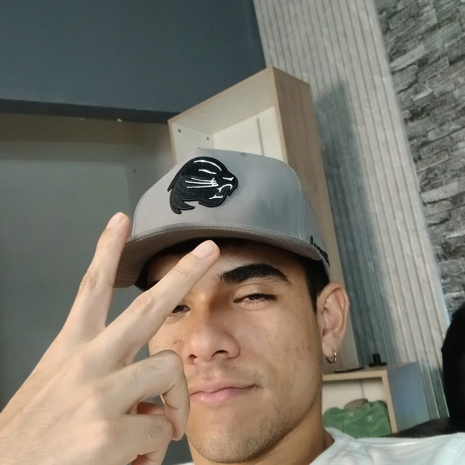 zack_joness18 Public Εικόνα 2