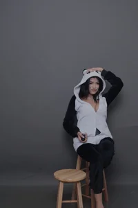 AveryMwore 💗 صورة واحدة|AveryMwore 💗 صورتان|AveryMwore 💗  صور|AveryMwore 💗  صورة