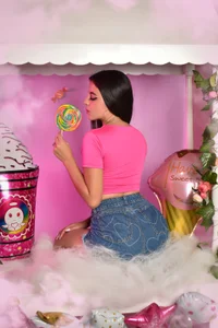 danisaenz_ I am sweet Pic 4
