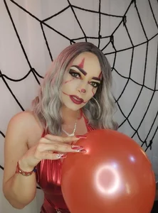Jeanineescott DIABOLICA AND SEXY CLOWN COSTUME Pic 3
