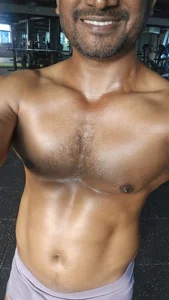 Oil massage de Rabi_BULKBEAST  Imagens