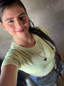 CRYSTALROZ's welcome Sex Photo 4