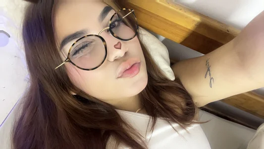 Isadora_ryu 😋 Poză 3